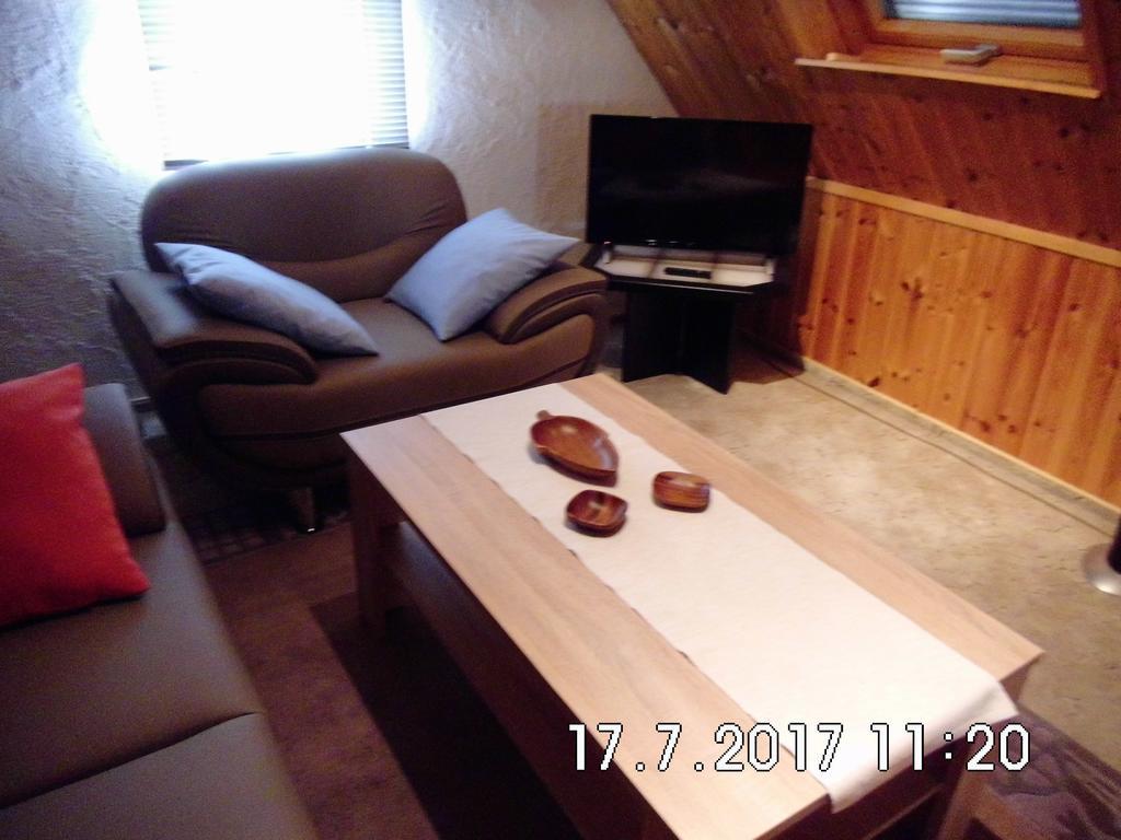 Ferienappartement Obrigheim Mosbach  Dış mekan fotoğraf