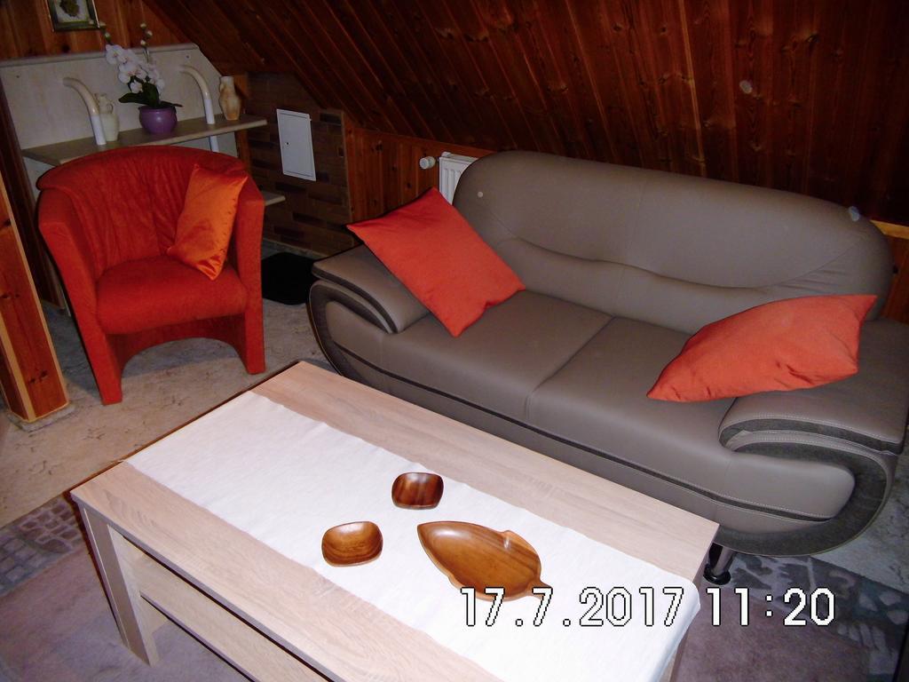 Ferienappartement Obrigheim Mosbach  Dış mekan fotoğraf